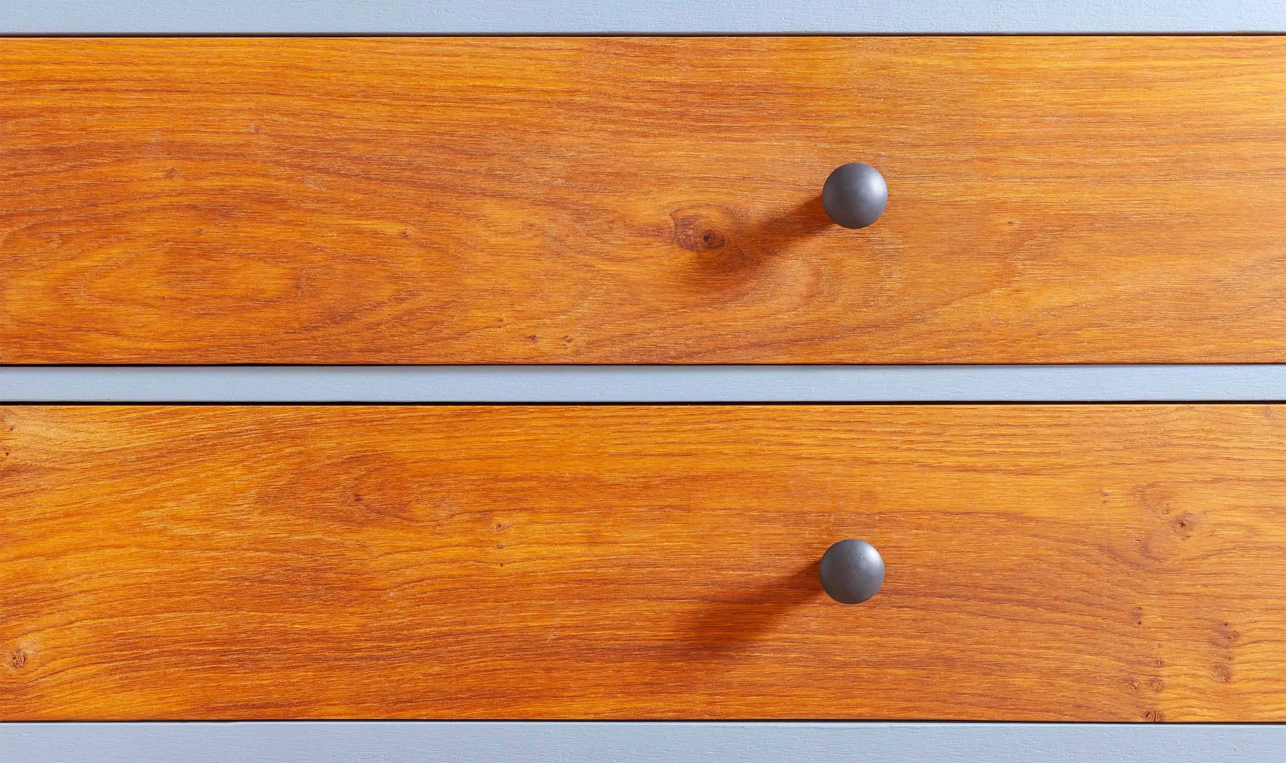 Eikenhouten laden porseleinen knop van Anne Black