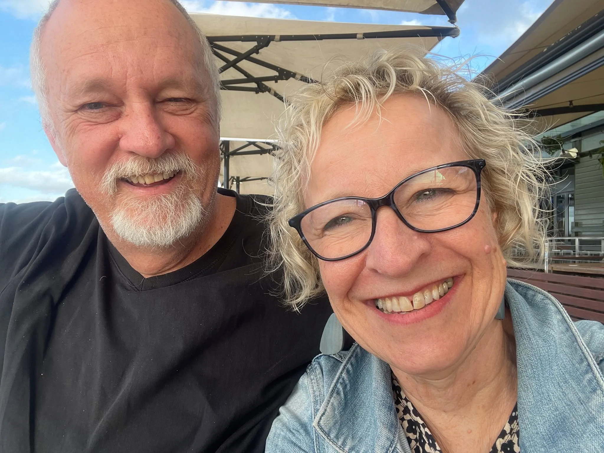 Hello 👋 I&rsquo;m Julie-Anne, the IBCLC (international board certified lactation consultant) from @alittlehelp_ibclc ☺️
As we head into the holiday season, I know that having a new baby at this time can feel especially overwhelming. 🥺

You may be f