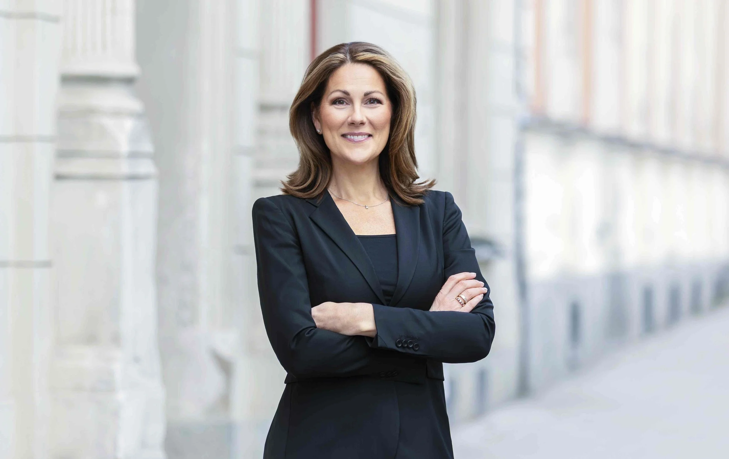 Helena palmgren summerar intervju med henne i vd-tidningen om vd:s pensioner, avgifter, flytträtt och hur de kan tjäna en miljon kronor på att vara aktivt ansvarstagande. Helena är Sveriges ledande oberoende pensionsspecialist och flytträttexpert.