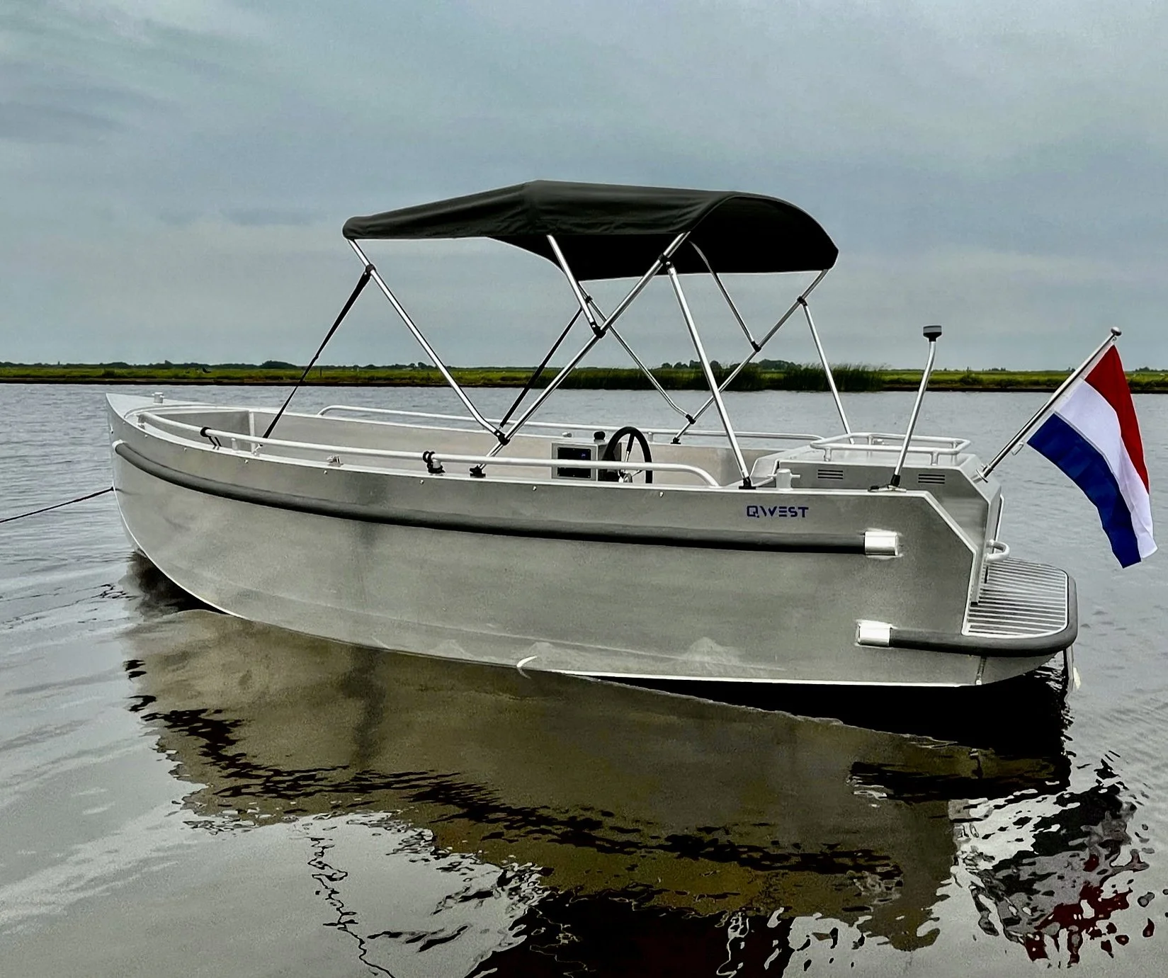 Qwest S580 aluminium boot - luxe.jpg