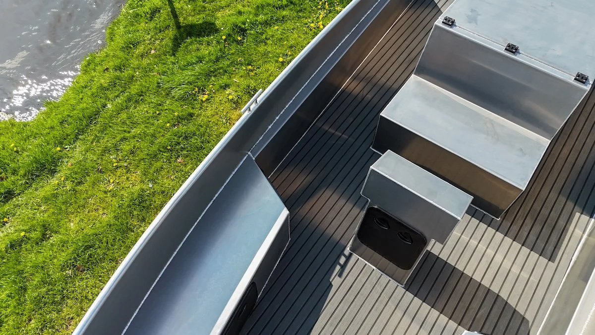 Elite Boats R5.7 Tender aluminium boot zitbank rondom anti-slip vloer