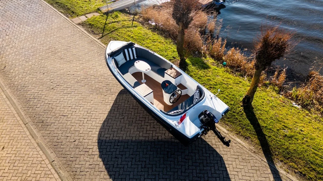 Admiral 540 Deluxe Sloep luxe voordelig goedkoop Wormer Watersport Noord-Holland verkoop kopen