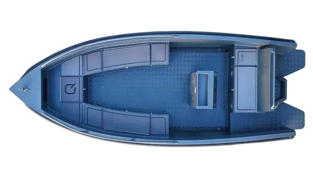 Qwest S585 aluminium V-bodem van boven op een witte achtergrond