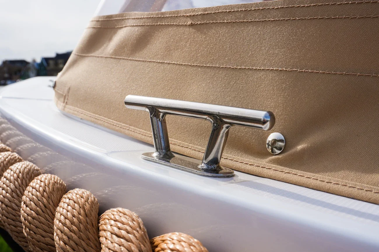 Admiral 485 luxe moderne sloep te koop bij Wormer Watersport Noord-Holland-27.webp