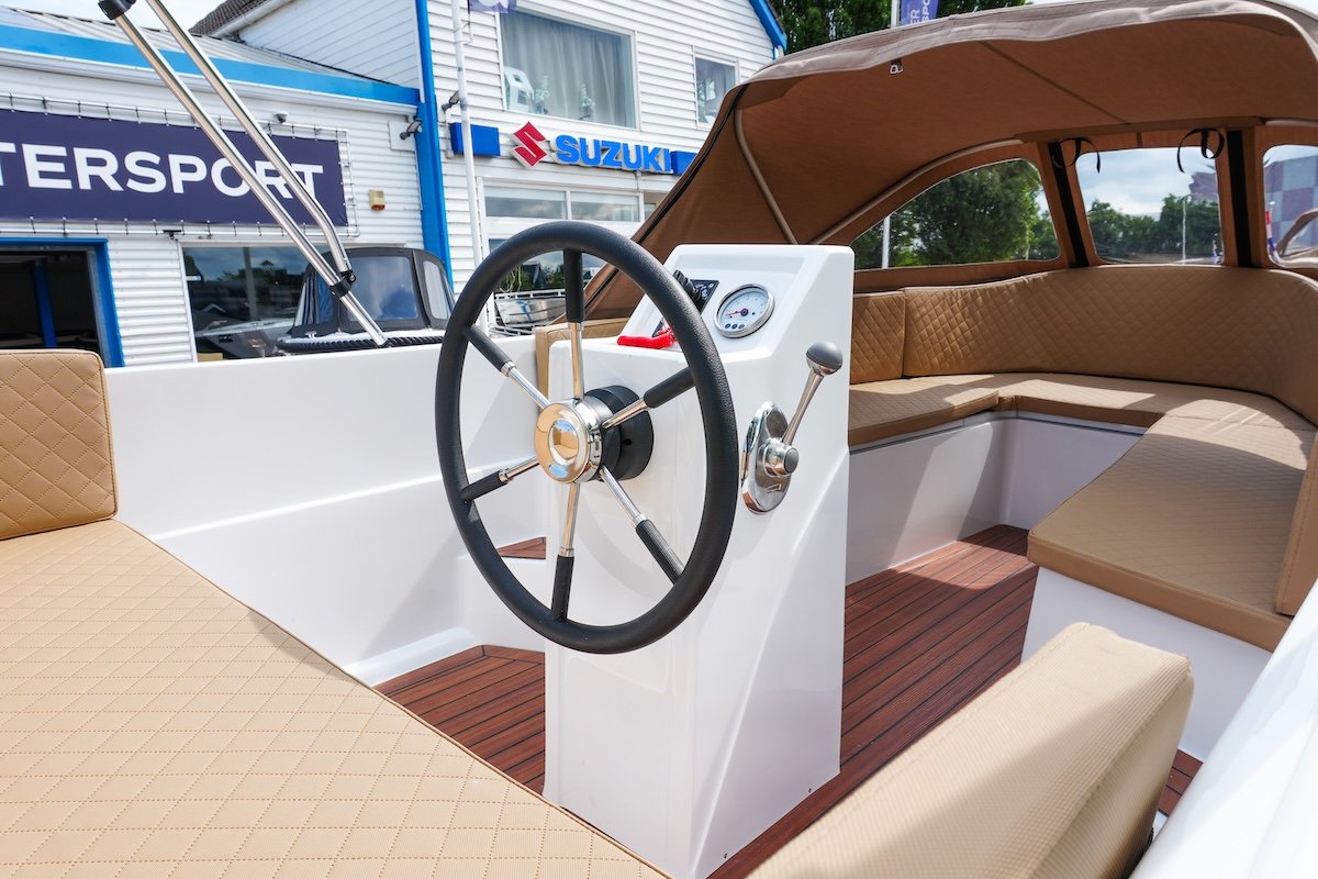 Admiral 475 XL wit_wit Wormer Watersport-12.jpg