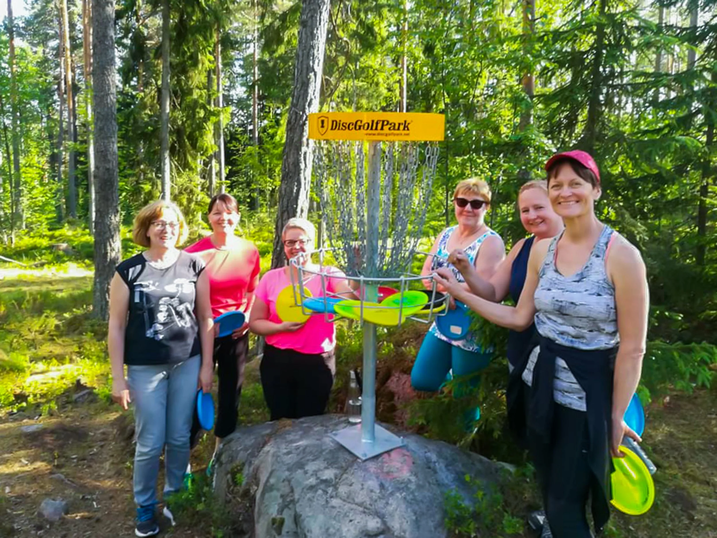 Liedon Maaseutunaiset on alueellinen yhdistys, joka toteuttaa monipuolista ja kivaa tekemistä jäsenilleen!