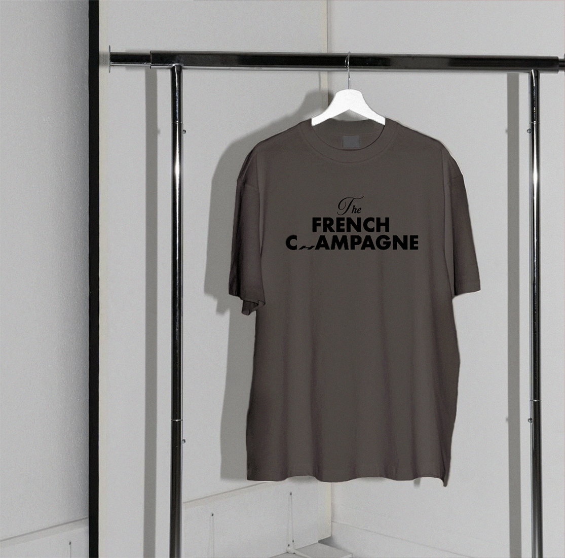 Grey T Shirt photo .png