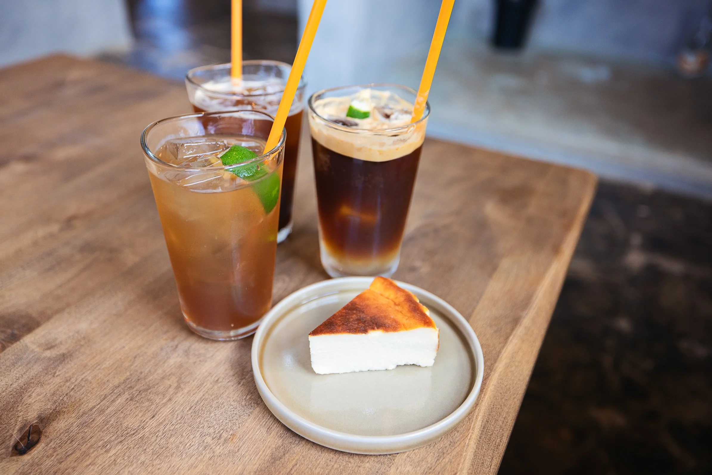 drinks and cheesecake iconiq coffee in kadena okinawa