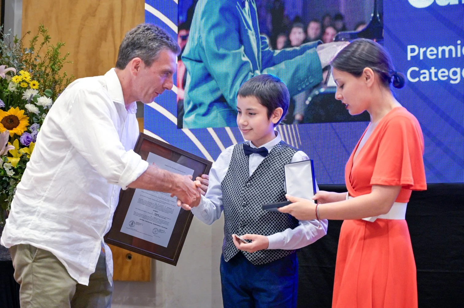 Este viernes finaliza plazo para postular a Becas de fomento artístico y a los Premios Municipales de Arte en Chillán