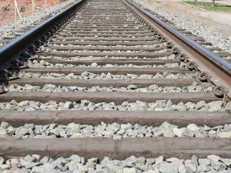 Peatón murió atropellado por tren en San Carlos