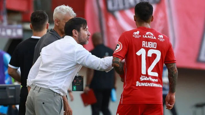 Francisco Arrué deja Ñublense y es el primer técnico despedido este 2025 en el fútbol chileno 