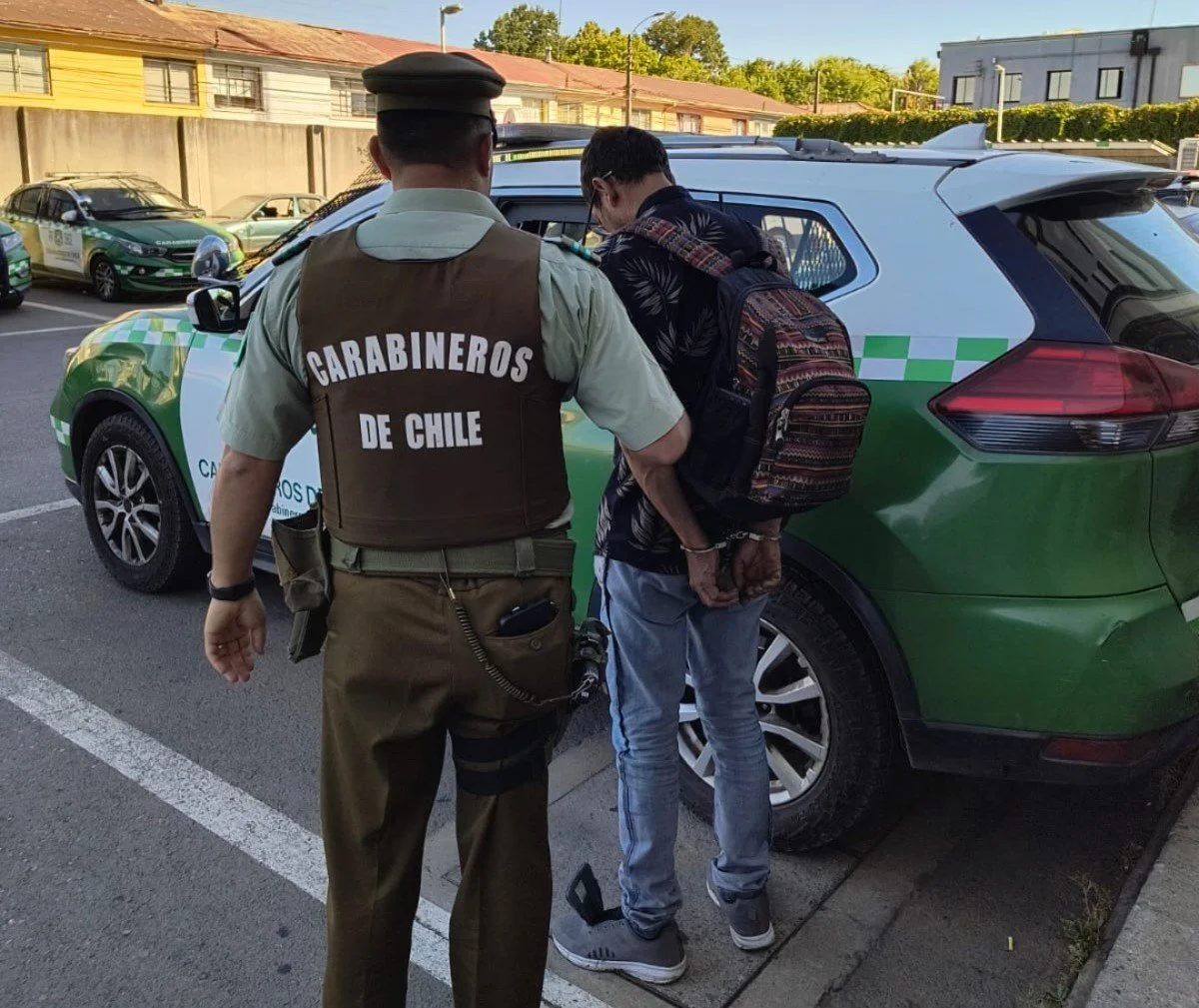 Carabineros detuvo en Chillán a sujeto sustrayendo especies al interior de un liceo