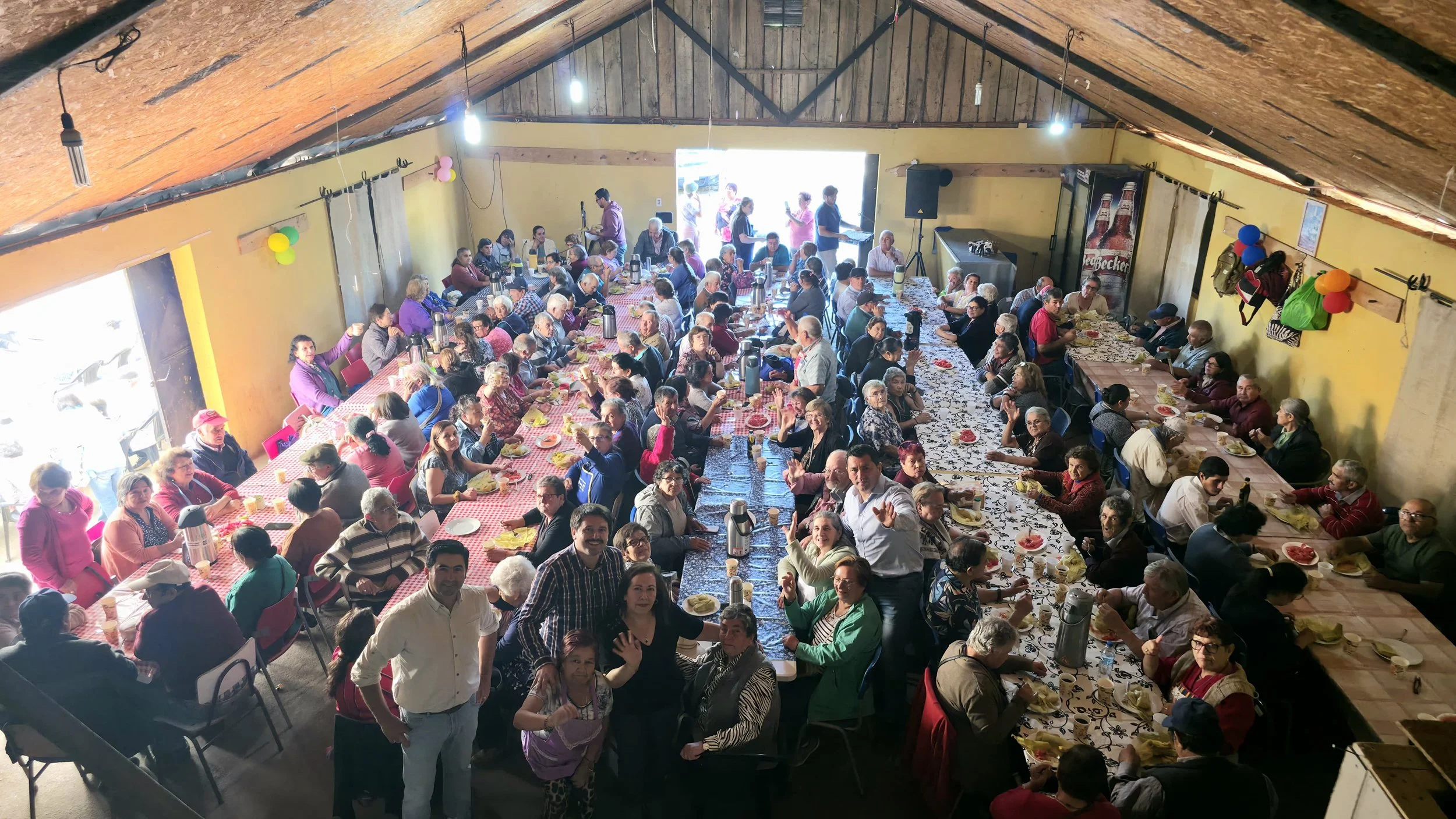 El Carmen: Más de 200 adultos mayores animaron su tradicional “humatón”