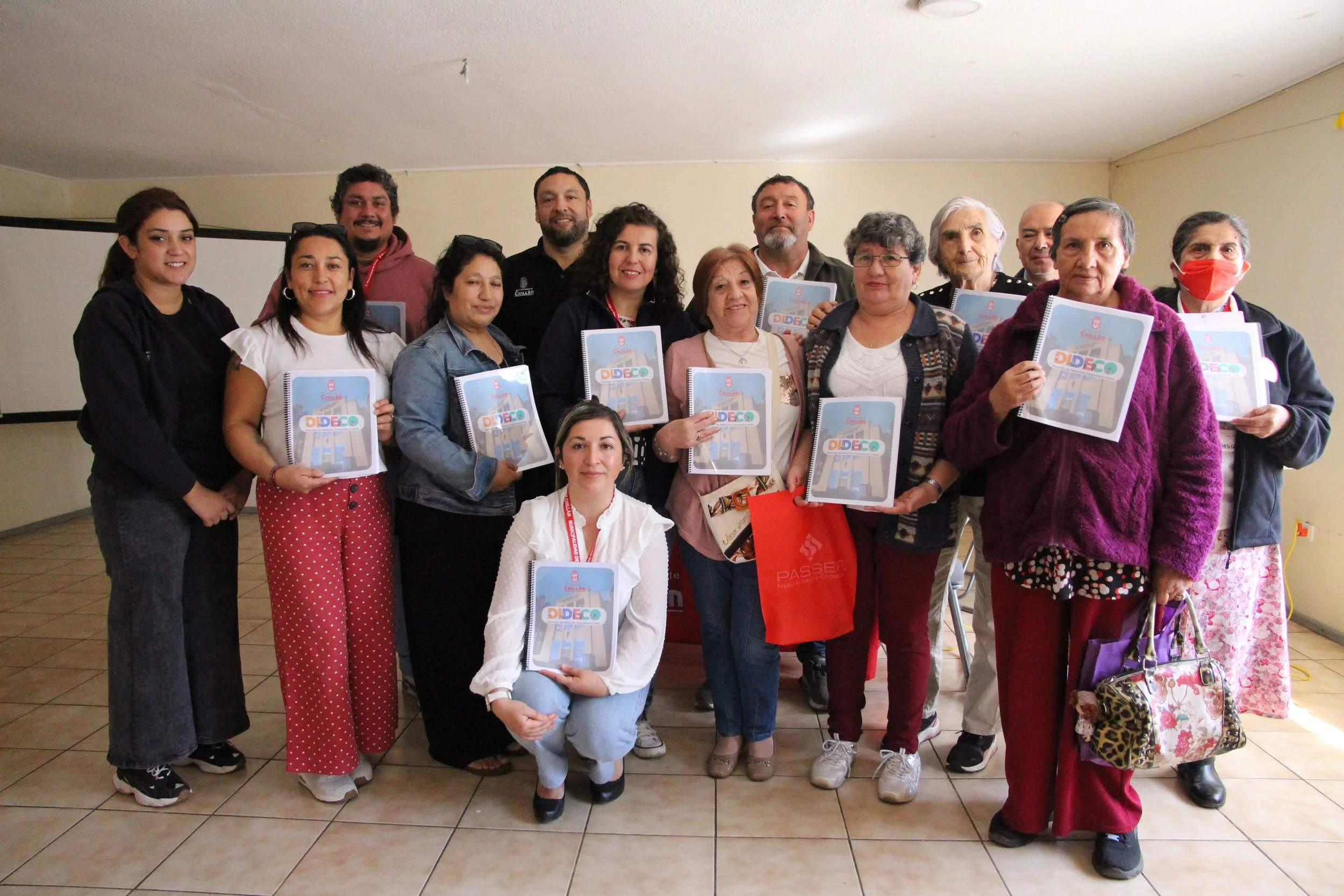 Dirección de Desarrollo Comunitario realiza jornada de capacitación a nuevos dirigentes de la comuna