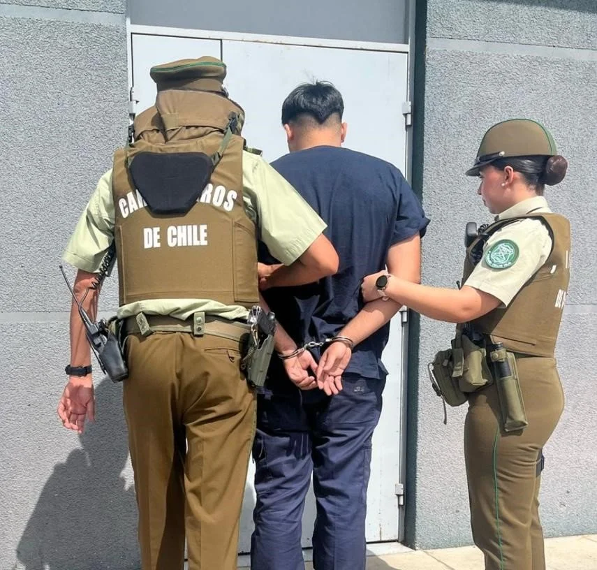 Carabineros detuvo por acoso sexual a sujeto que exhibía genitales a mujeres en la vía pública