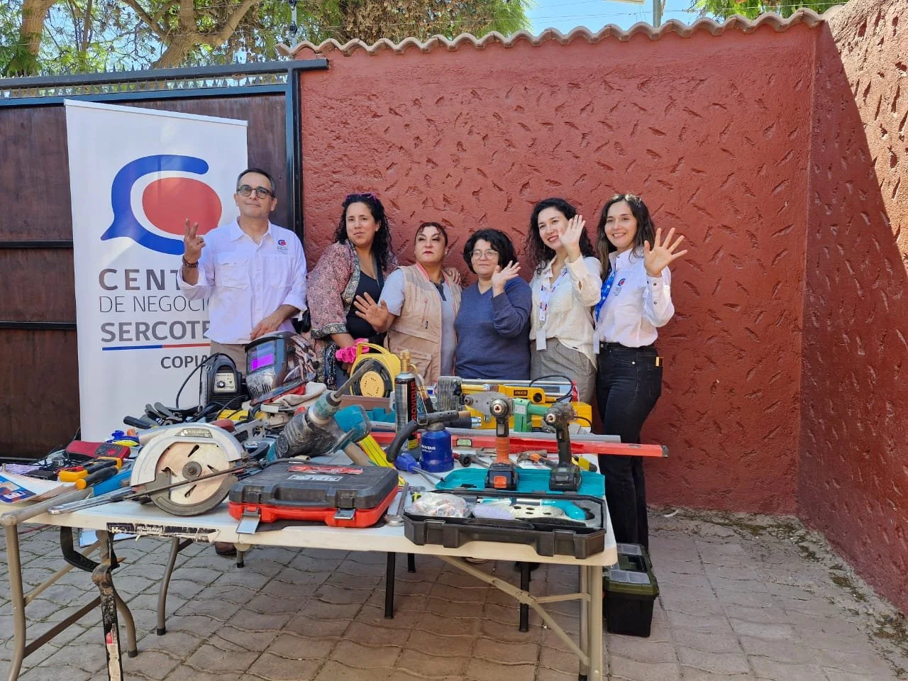 Sercotec lanza fondo para que mujeres creen empresas en rubros con mayor presencia de hombres