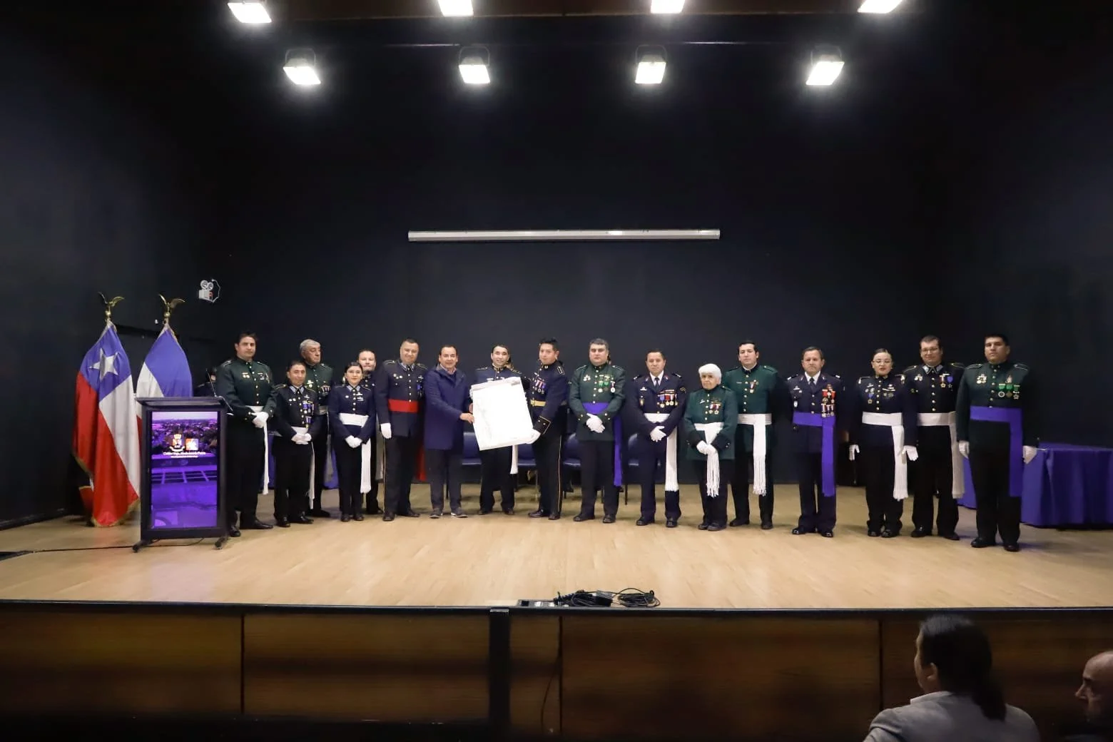 SEXTA COMPAÑÍA DE BOMBEROS CELEBÓ SU 33 ANIVERSARIO CON EMOTIVA CEREMONIA