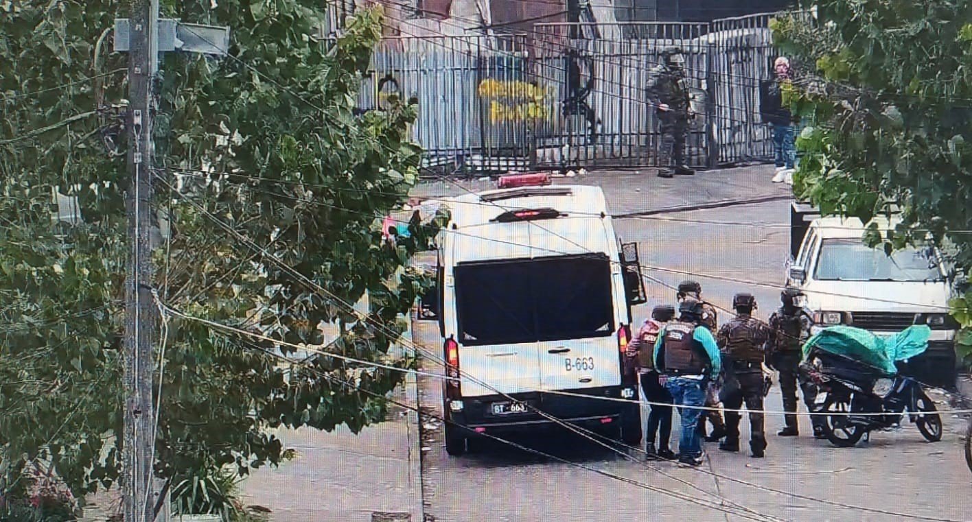 Municipio y Carabineros recupera automóvil robado y alcalde valora importancia de la televigilancia