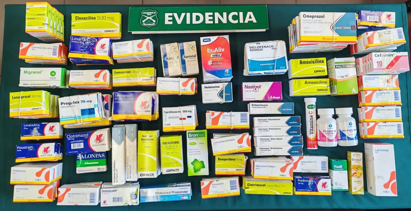 Plan 40 minutos: Carabineros y Seguridad Municipal intervinieron comercio ilegal en inmediaciones del hospital y mercado