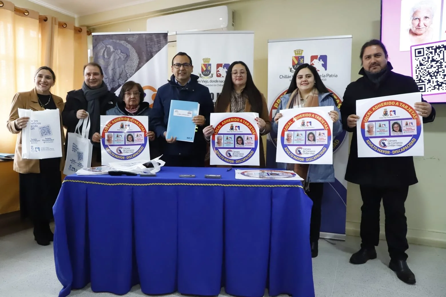 Chillán Viejo relanza el programa “Tarjetas Adulto Mayor Más Feliz y Discapacidad Más Inclusión” para fortalecer el bienestar social