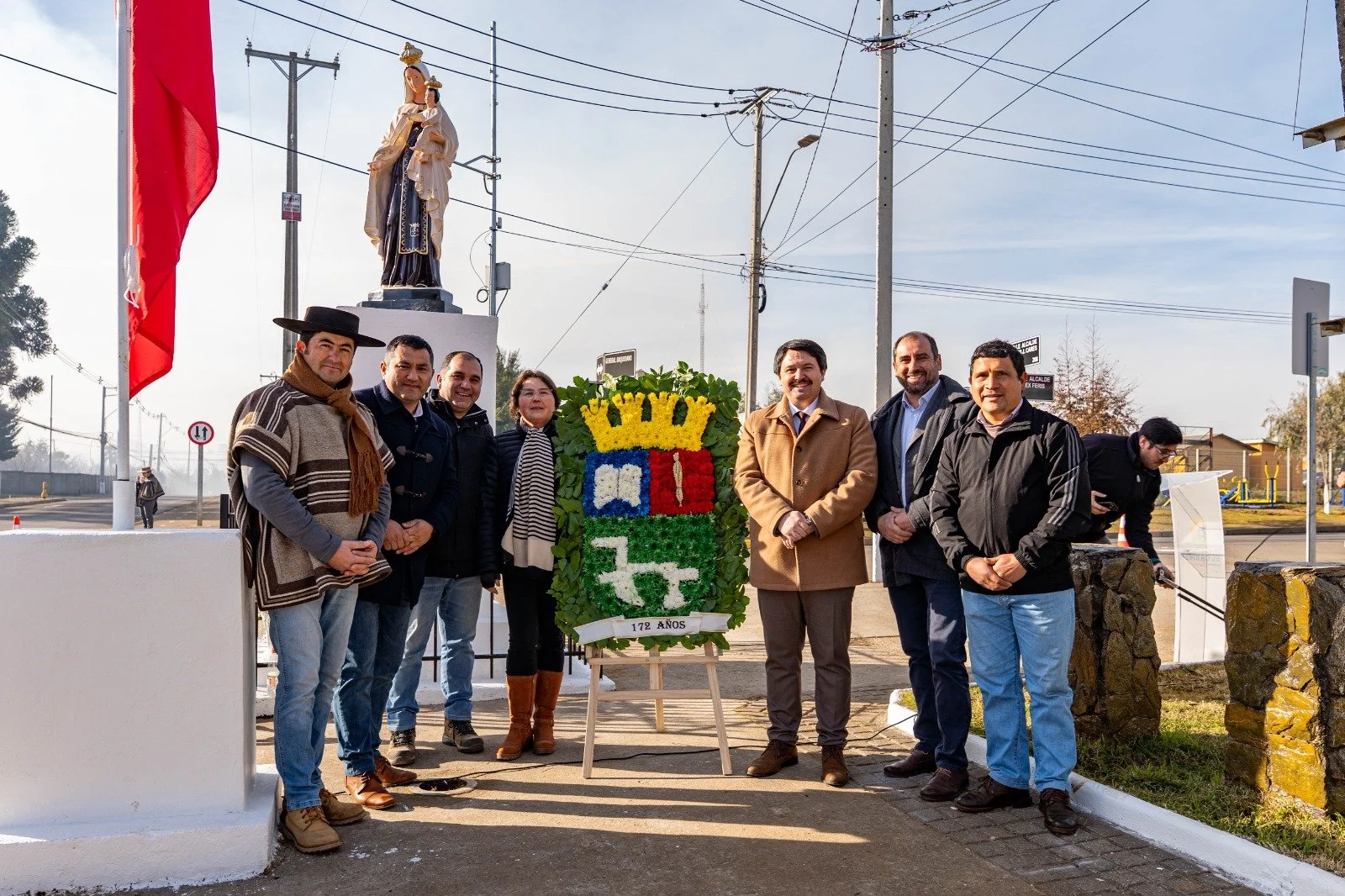 El Carmen inició sus actividades por el 172° aniversario con ofrenda floral a su Virgen