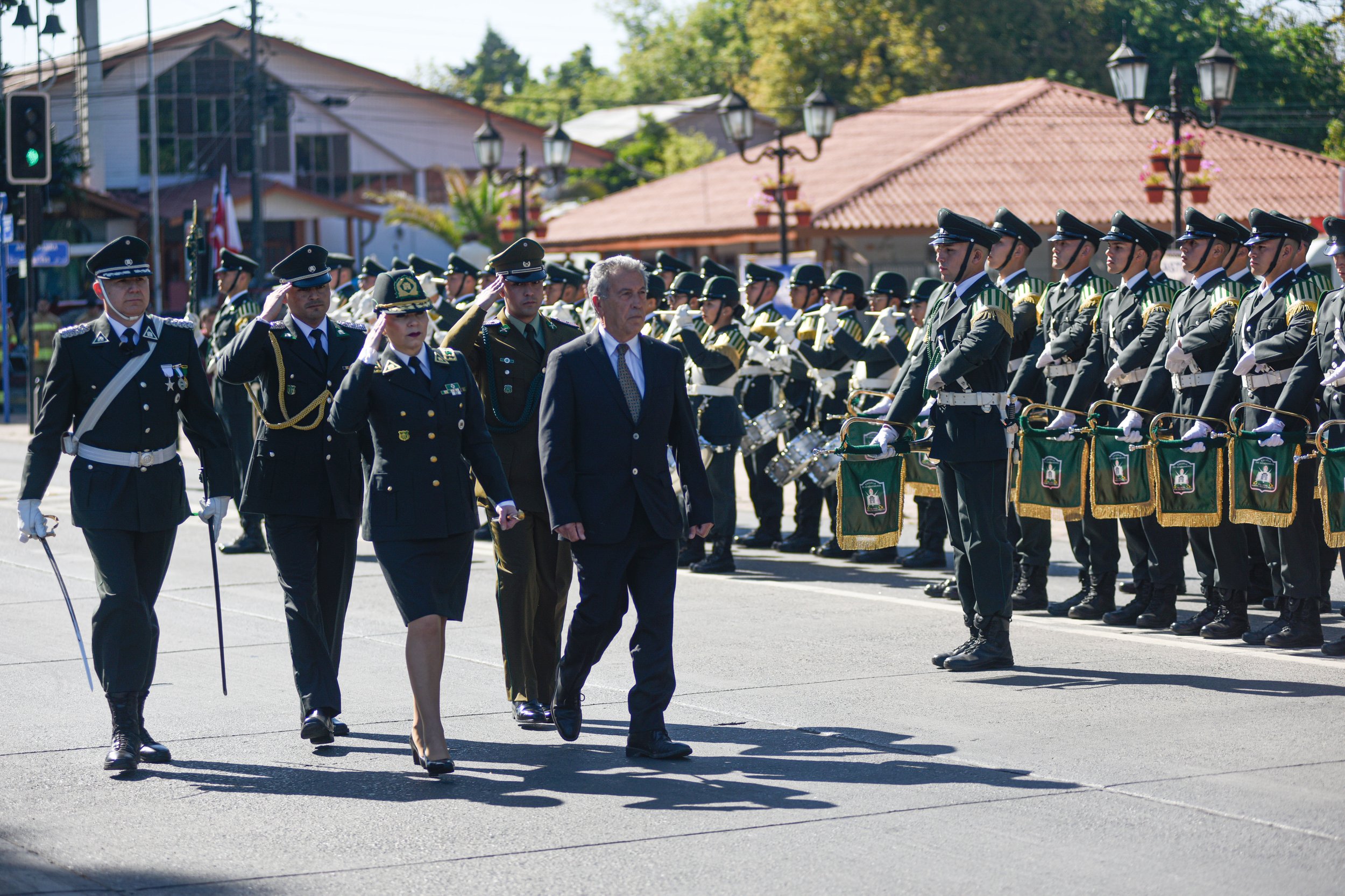 Gendarmería se lució con impecable desfile institucional dando inicio a mes aniversario&nbsp;