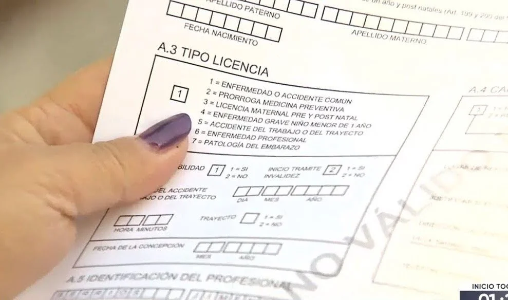 Formalizan a tres médicos extranjeros en Pemuco por licencias médicas falsas y fraude