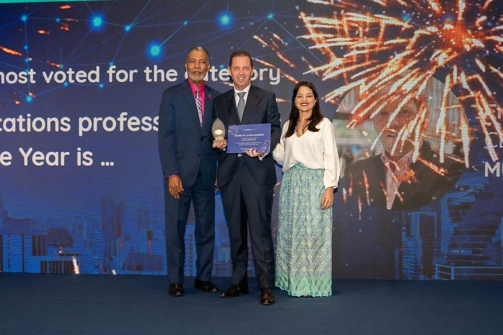 Conecta LATAM 2025: Enrique Coulembier es reconocido como “Profesional de Telecomunicaciones del Año”&nbsp;&nbsp;