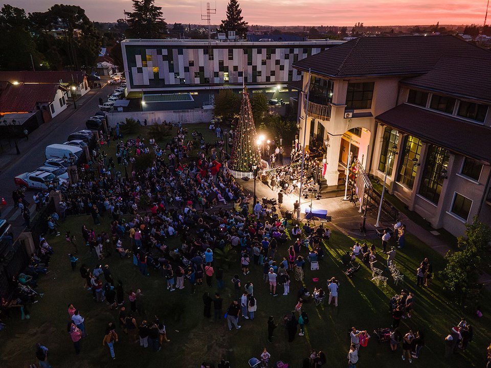 Con encendido del árbol y concierto familiar se inician actividades navideñas &nbsp;