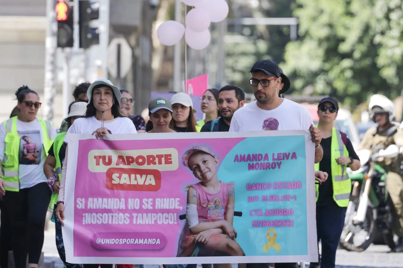 Familia de Amanda culmina caminata de 20 días y llama a impulsar políticas públicas para cubrir medicamentos oncológicos de alto costo en niños&nbsp;