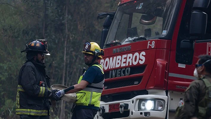 Tragedia en Valparaíso: incendio en cerro Los Placeres deja cuatro muertos y viviendas destruidas