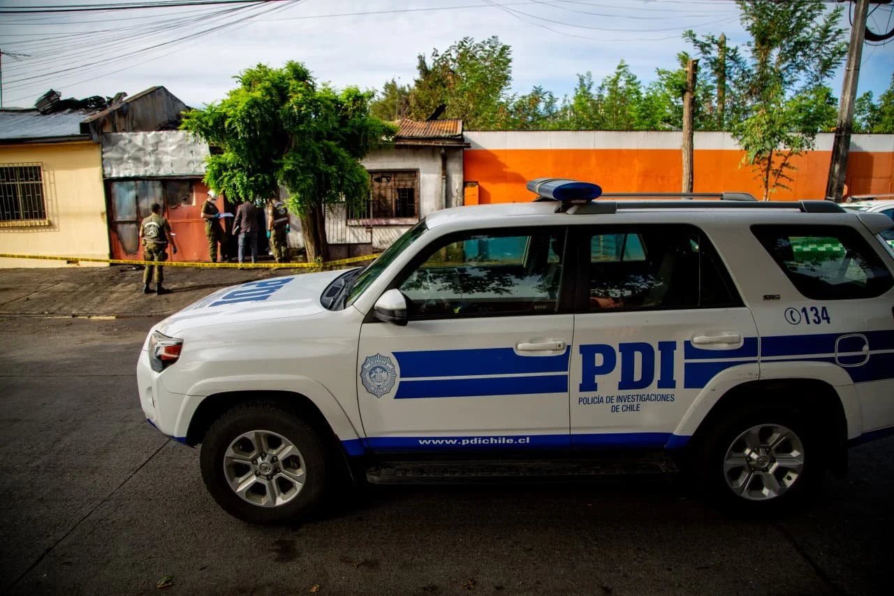 Investigan muerte de adulta mayor tras incendio en pleno centro de la ciudad