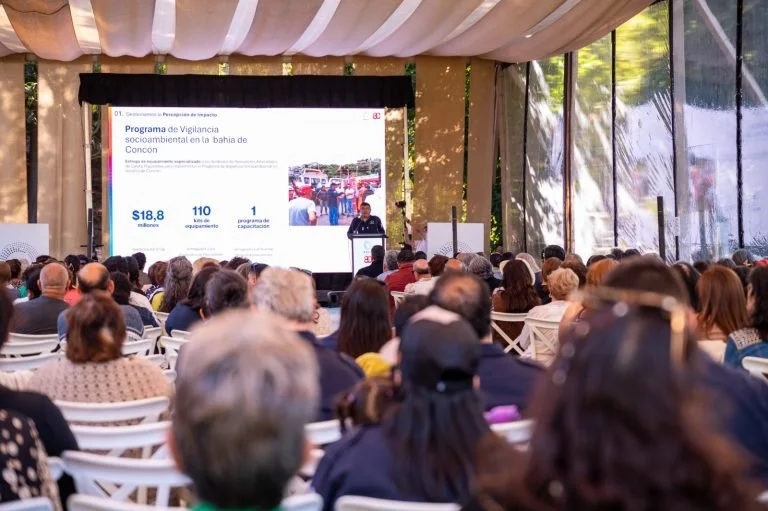 12 puestos de trabajo ofrece Carabineros:  sueldo van desde los $620 mil  a  $3.648.000