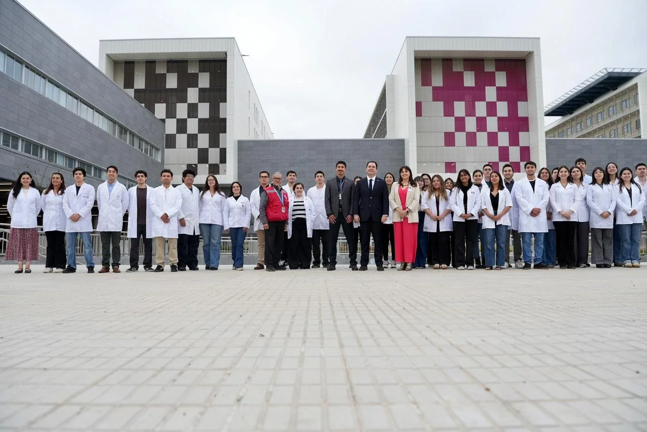 37 nuevos profesionales de la salud inician su labor en Ñuble con visita al Hospital Regional&nbsp;