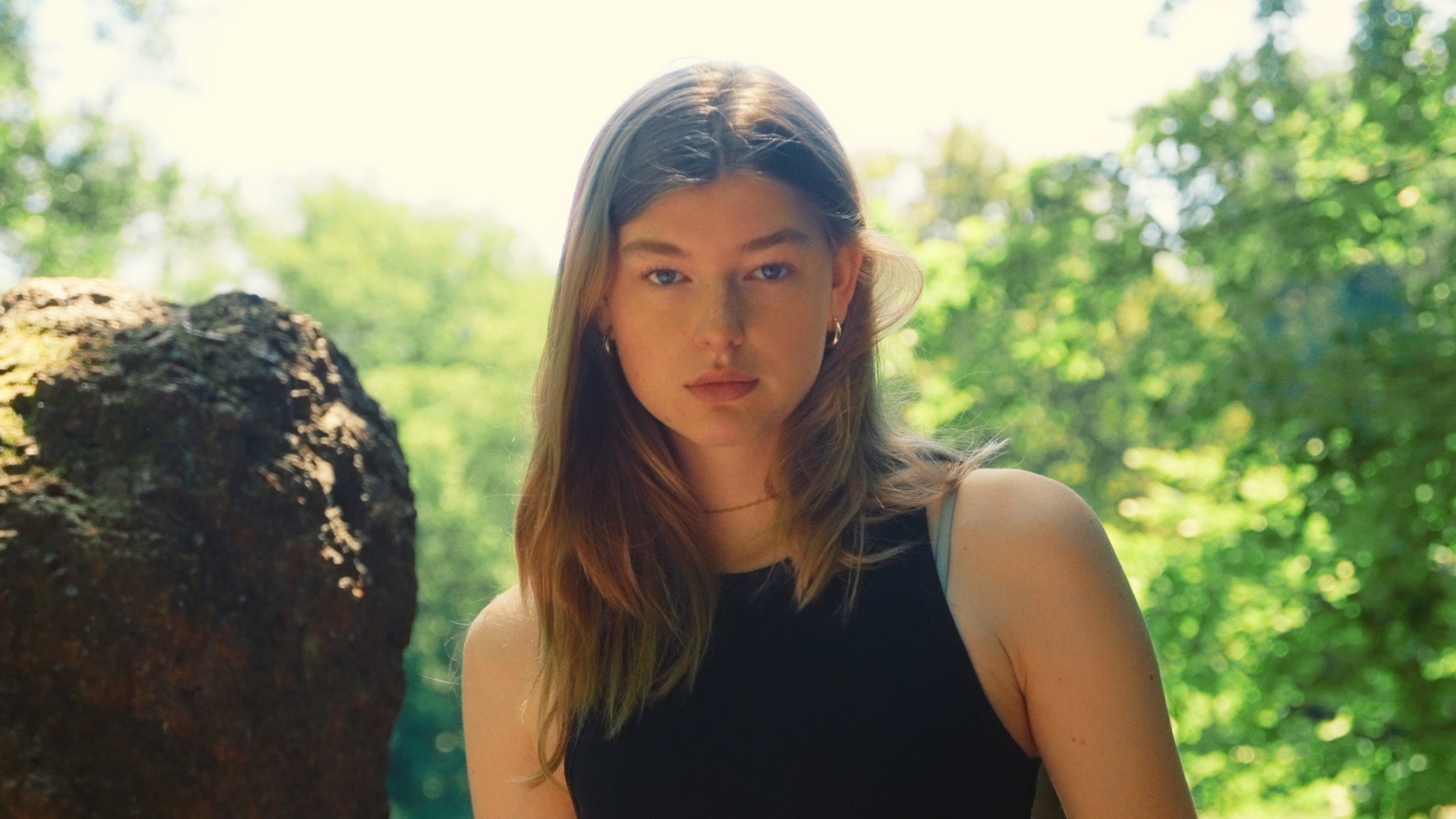 Video Portrait - Mirthe