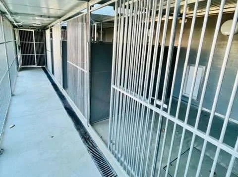 Kennel-external-view