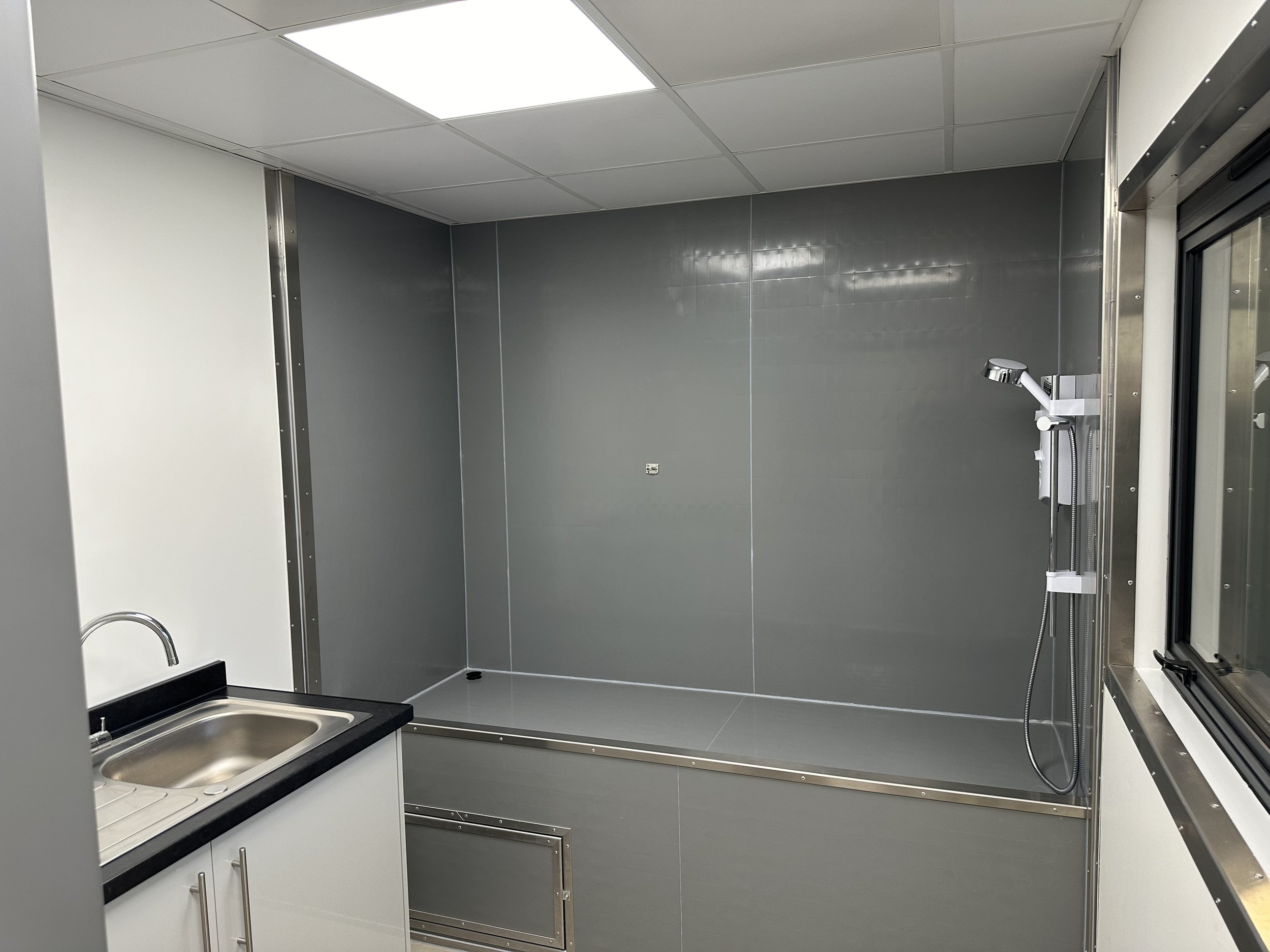Grooming Room - Eden Animal Rescue