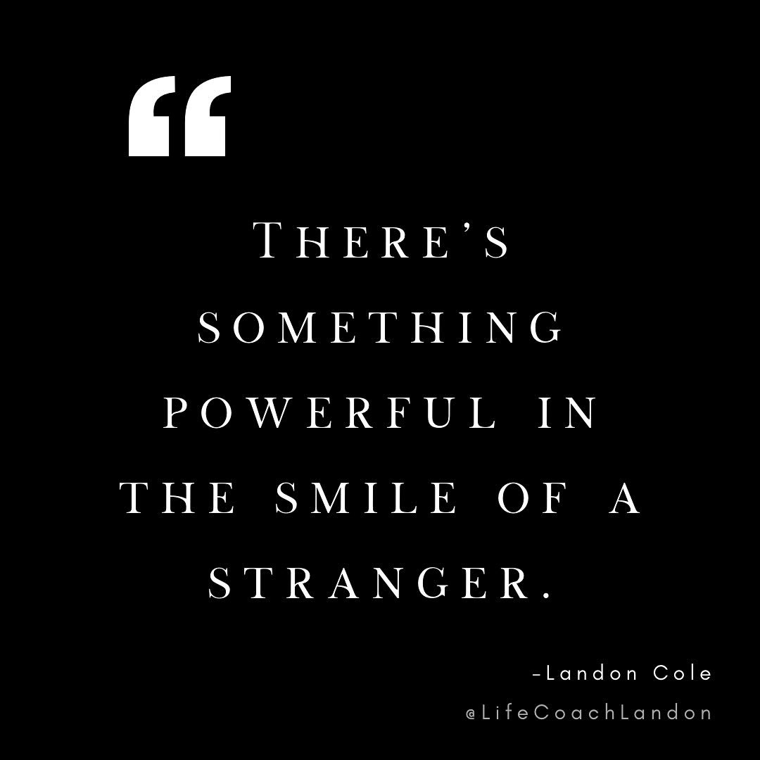 Be the stranger you&rsquo;d want to meet.

Doesn&rsquo;t it just feel good when someone smiles at you?
A smile costs nothing - make someone&rsquo;s day by giving them a smile today.

#smile #putasmileonyourface #strangerdanger #bethestrangeryouwantto
