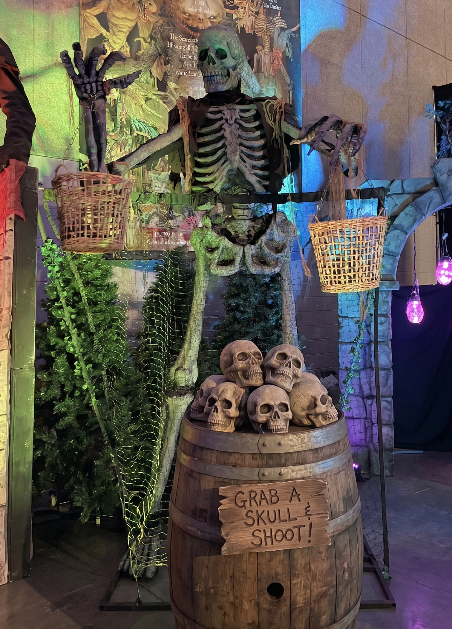 animatronic-skeleton-basketball-halloween-game-rental.png