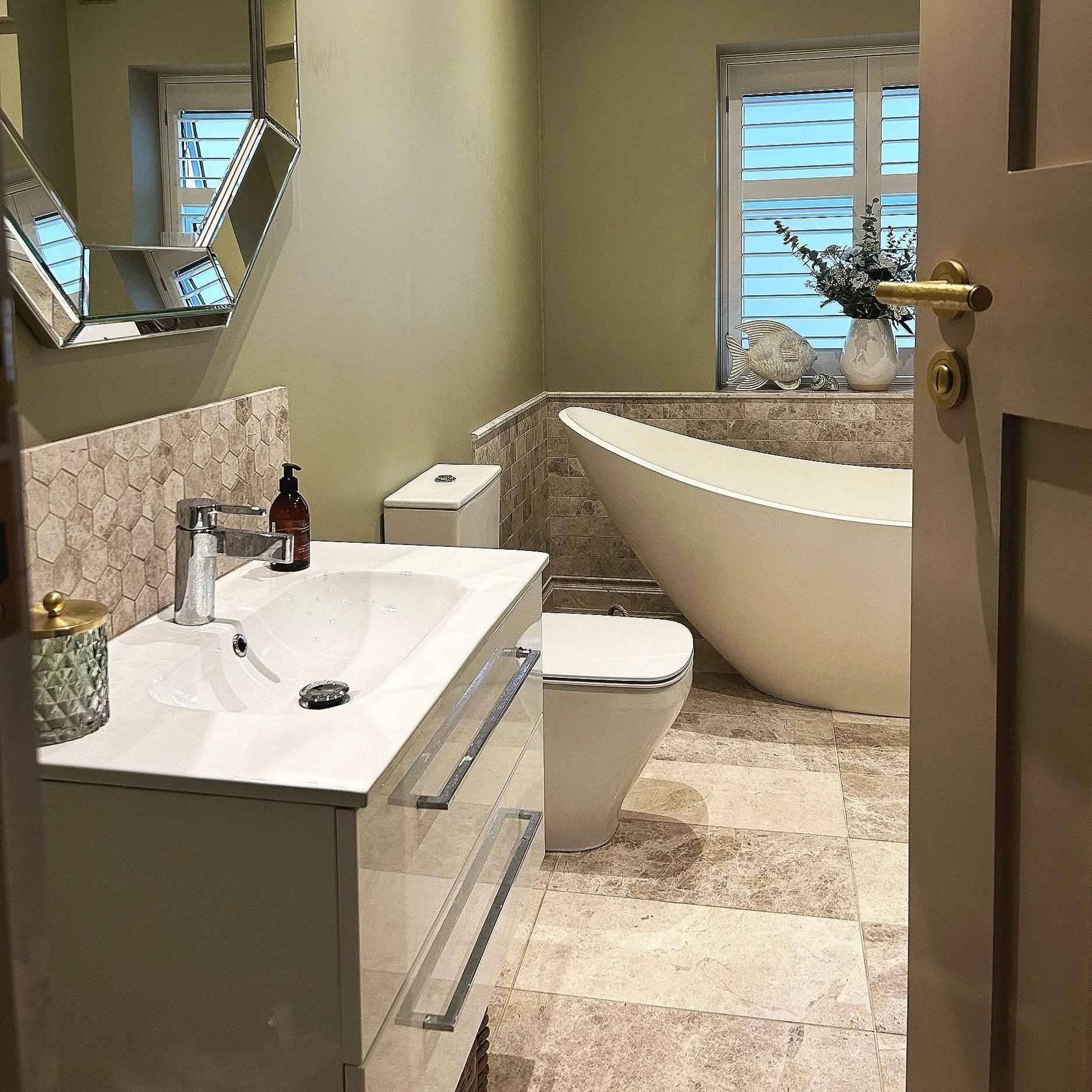 How much does a bathroom renovation cost in Chelmsford?