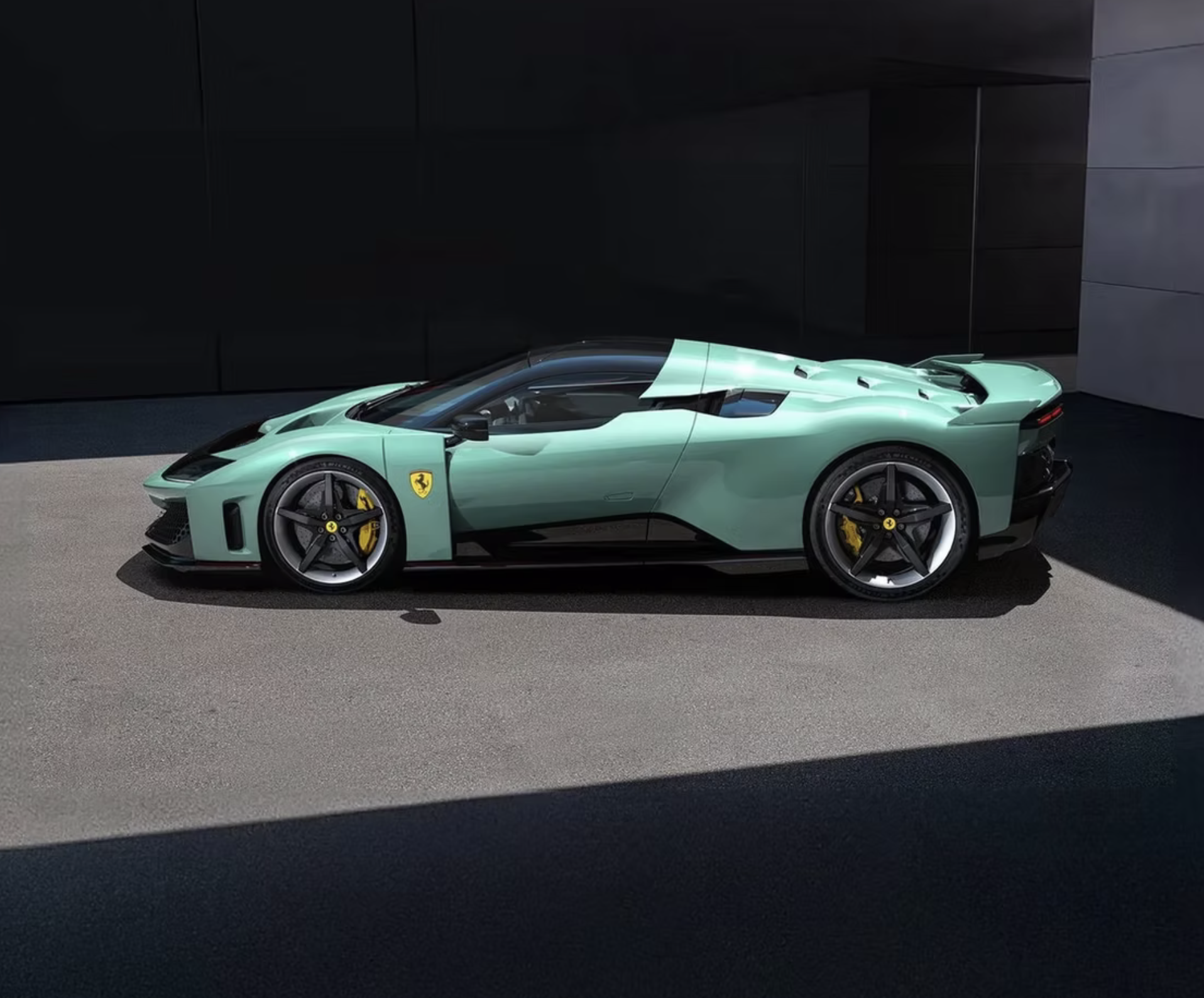 Fresh Mint, Ferrari F80