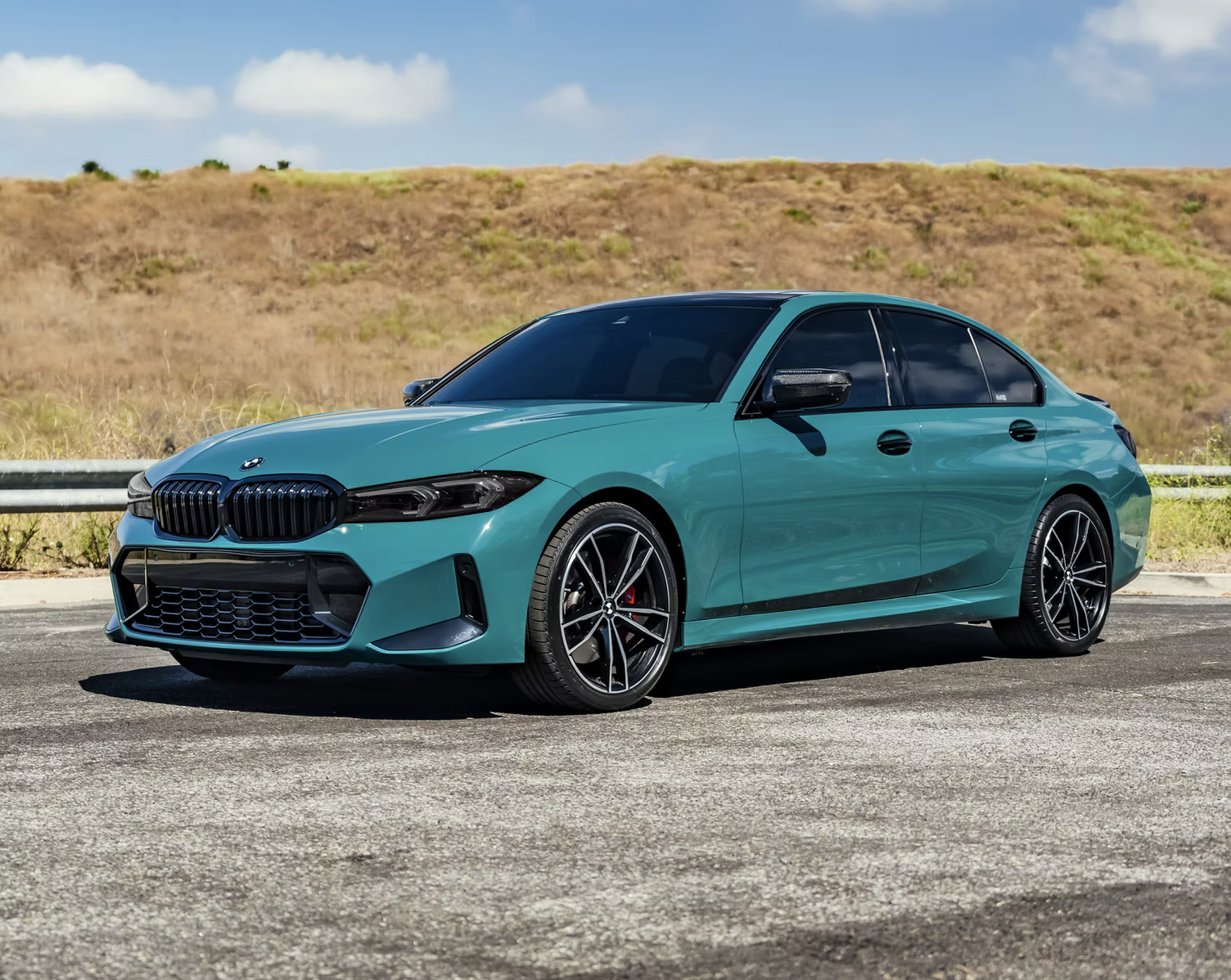 Venice Green, BMW 330i