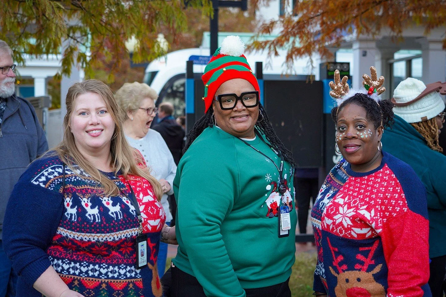 This year, the goCo crew is thankful for a lot of things:

🤝🏽 594 new members joined the program
🎫 4,124 @hamptonroadstransit GoPass365 issued
🚲 375 Bike Expo attendees
👩🏽&zwj;💻 49,761 website visits
🚗 1.9 million reduce vehicle miles travele