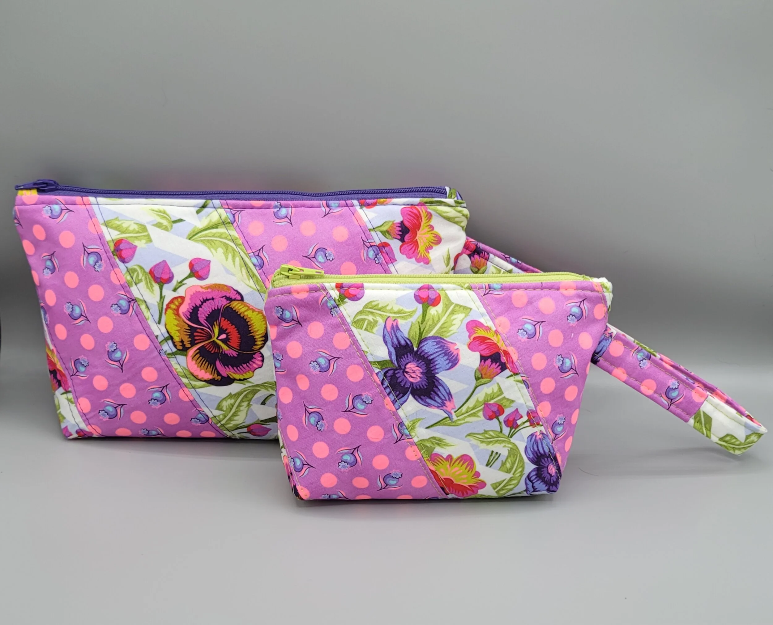 Zipper Bag, Large - Impending Bloom