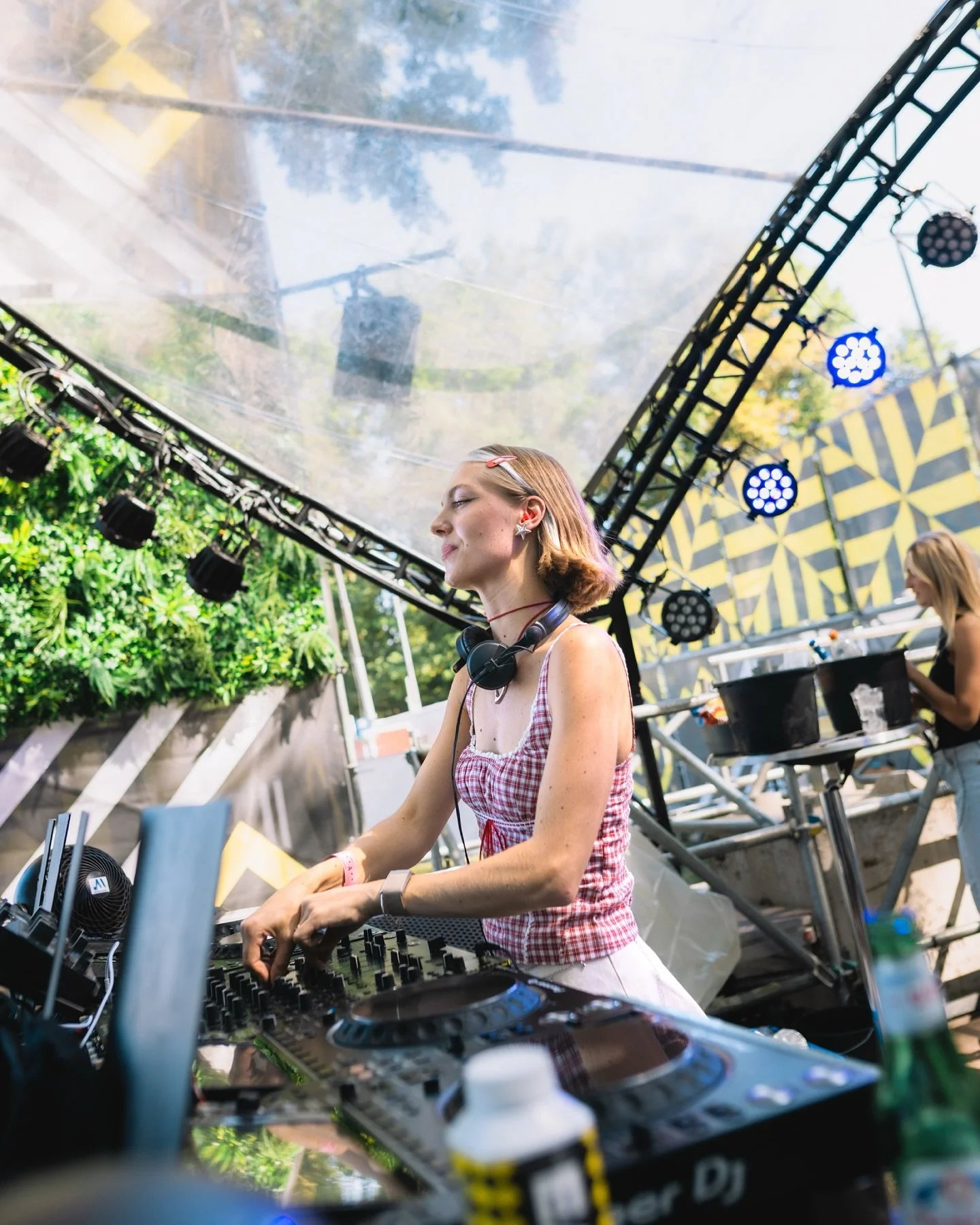 Some shots of @aat.dj at @boothstock_festival last month
&bull;
&bull;
&bull;
&bull;
&bull;
&bull;
#festival #boothstockfestival #concertphotography #festivalphotography #techhouse #dj #videography