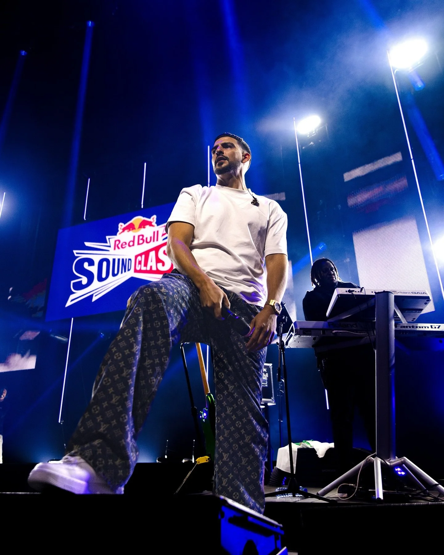 Redbull Sound Clash 2025 @boef vs @bizzey 🔴🔵

For @soundflownl