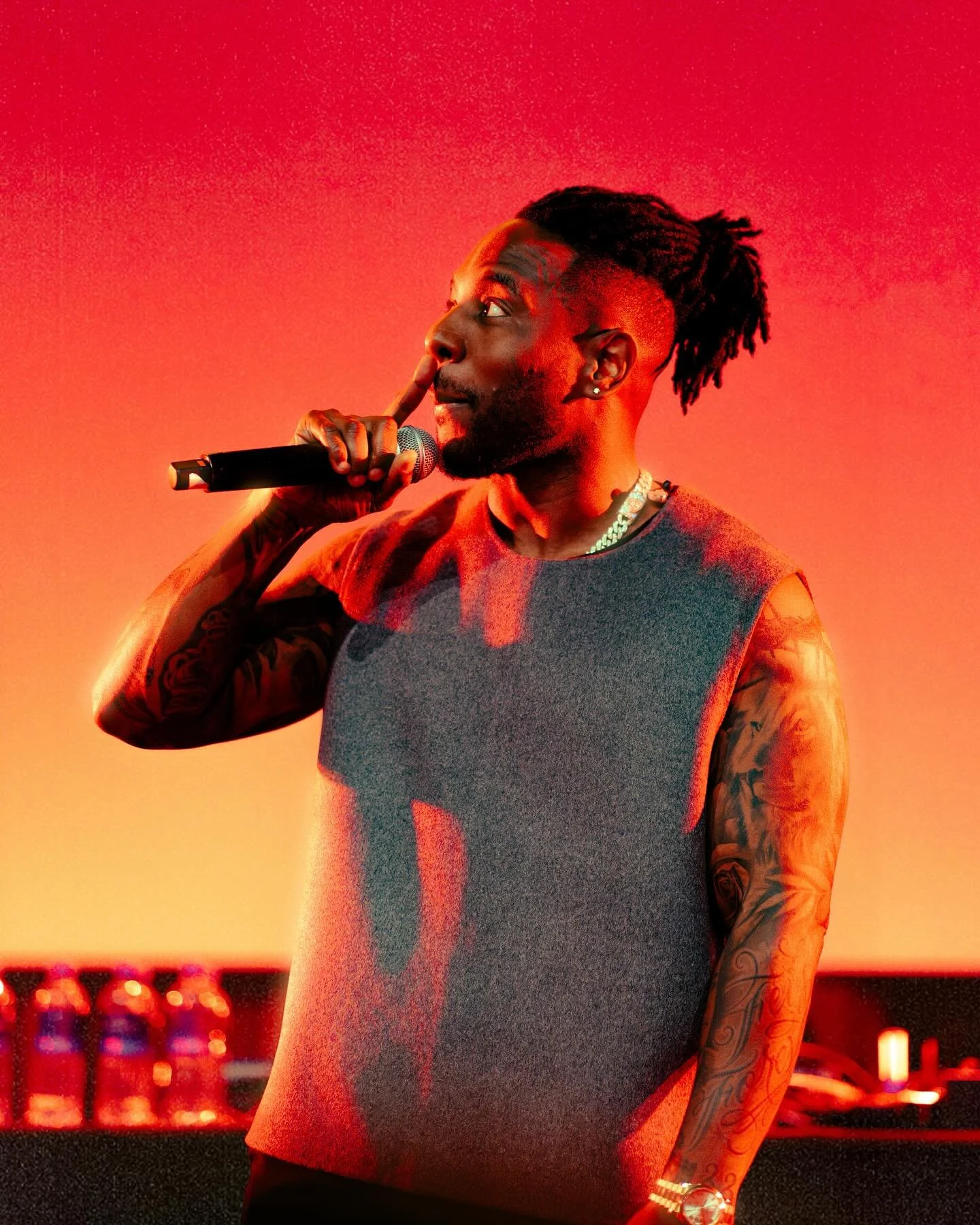 @winne_ecktuh at @tivolivredenburg supported by @harryfemer last weekend
&bull;
&bull;
&bull;
&bull;
&bull;
&bull;
#concertphotography #photography #winne #hiphopmusic