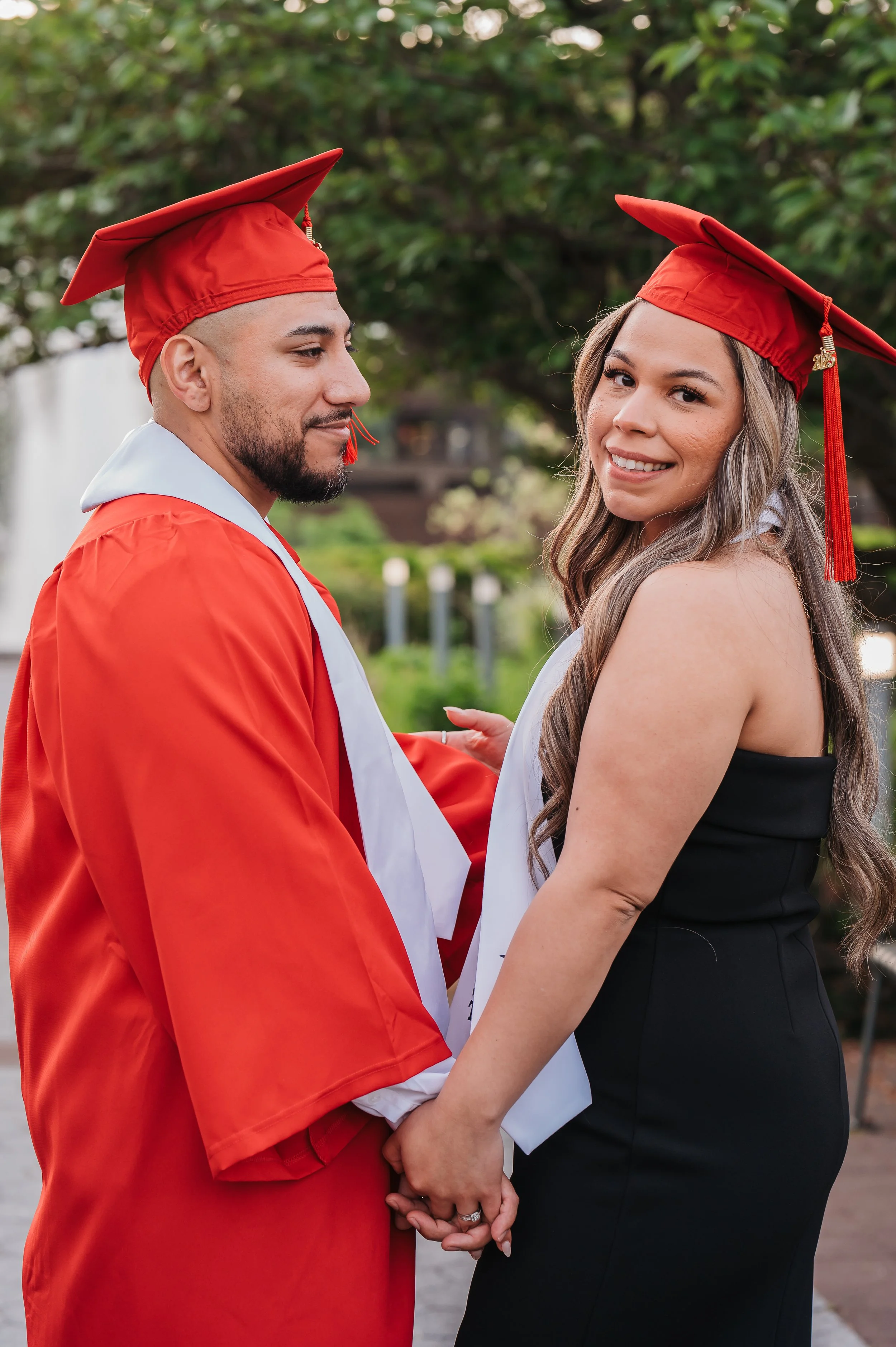 graduation-couple-photo-posing-together.jpg