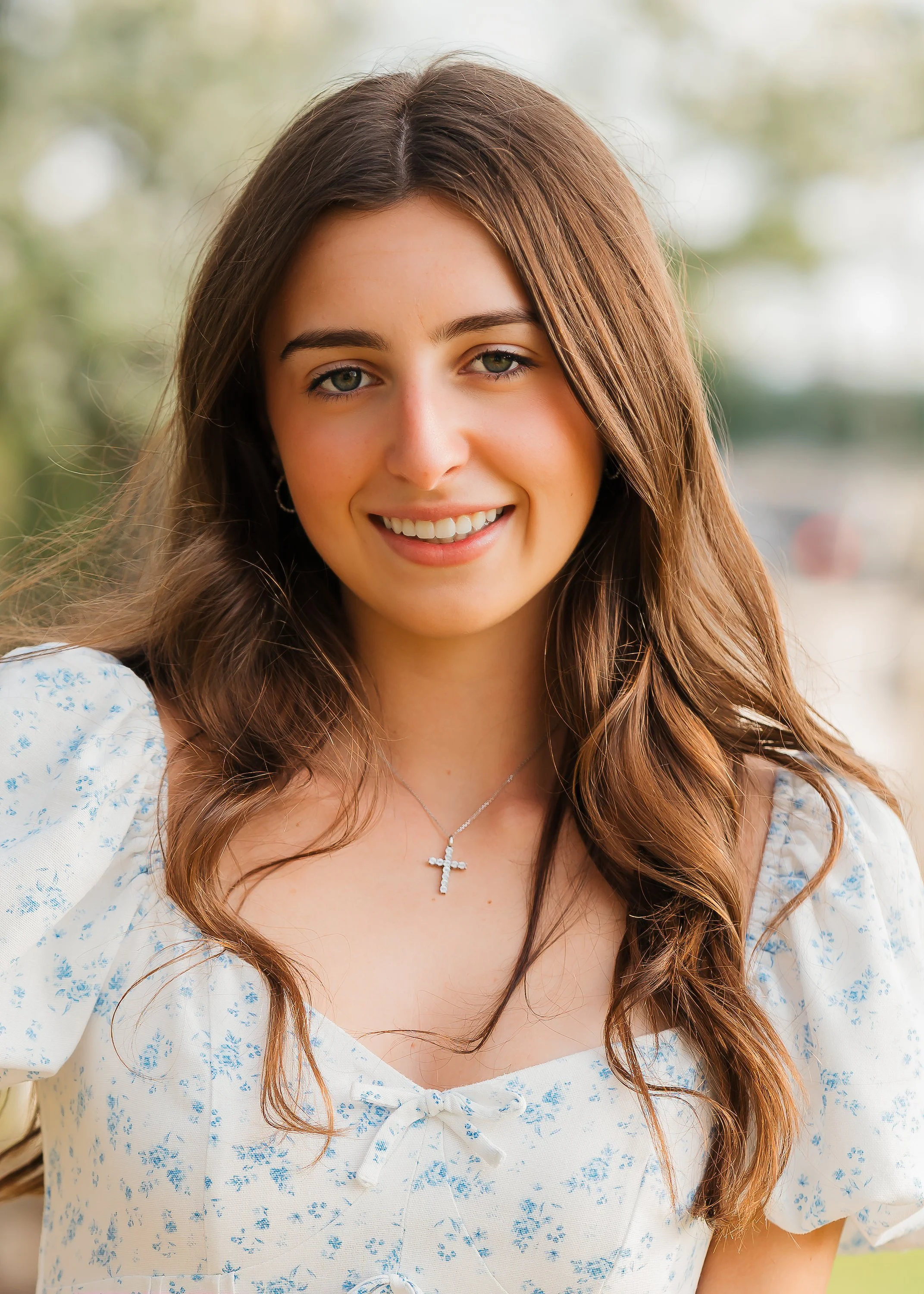 Think the School Senior Portrait Is Enough? Here's Why Many Families Change Their Minds.