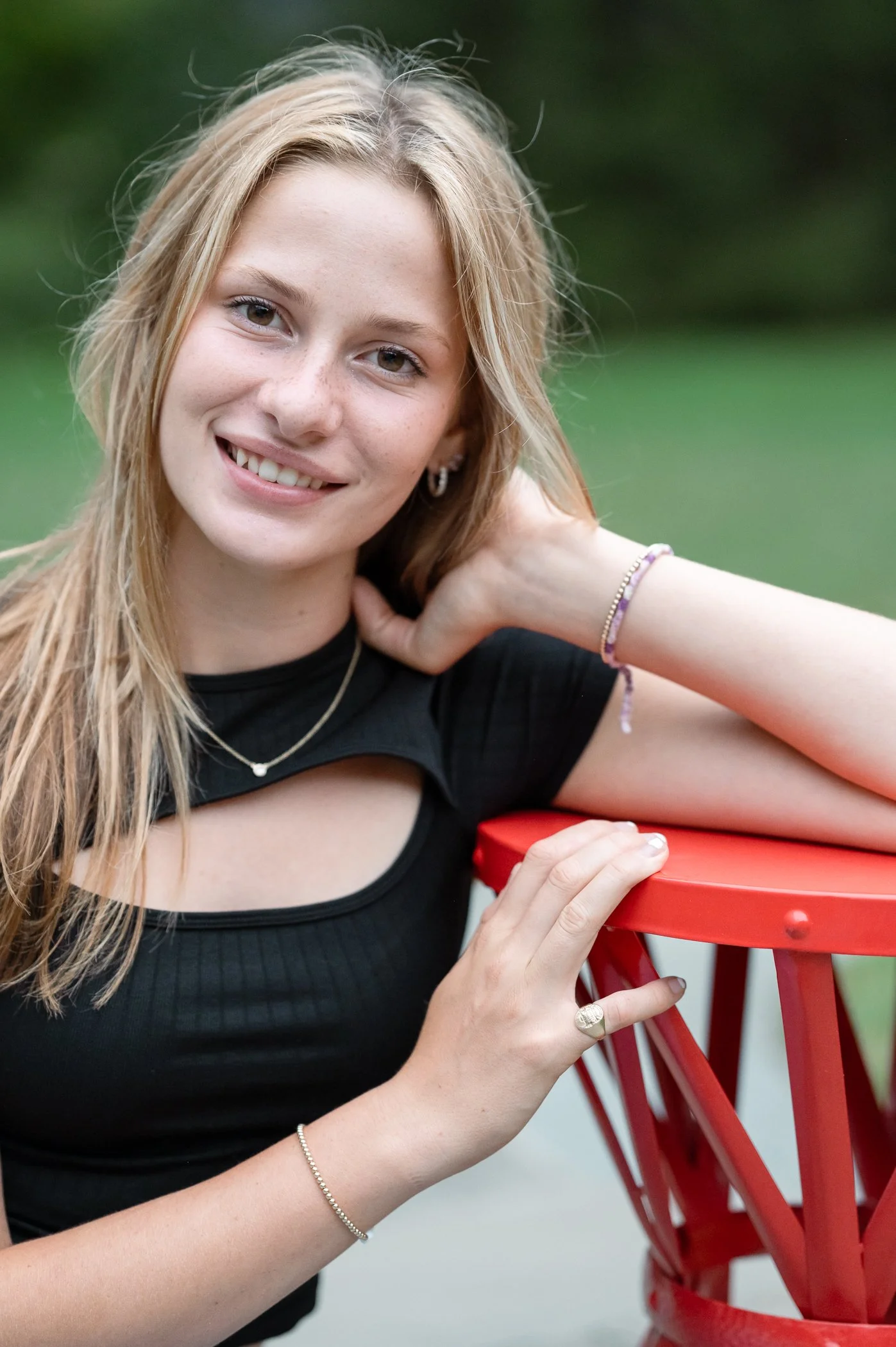 Senior Portrait 10.jpg